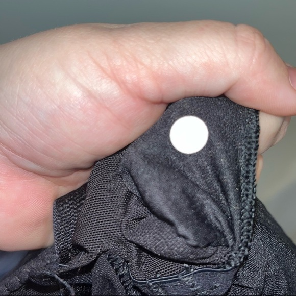 Lululemon size 8 black Aphrodite adjustable t strap tank top - Picture 7 of 7